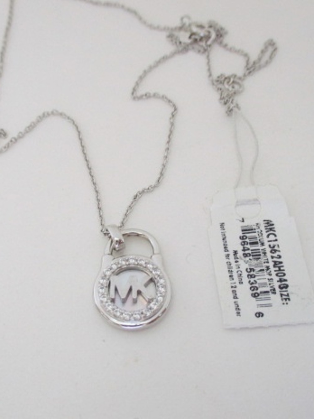 MICHAEL KORS - Sterling Silver Mother Of Pearl Lock Pendant Necklace